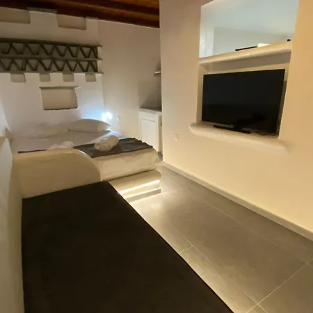 Iakovos' Luxury Penthouse Apartment Tinos Exterior photo