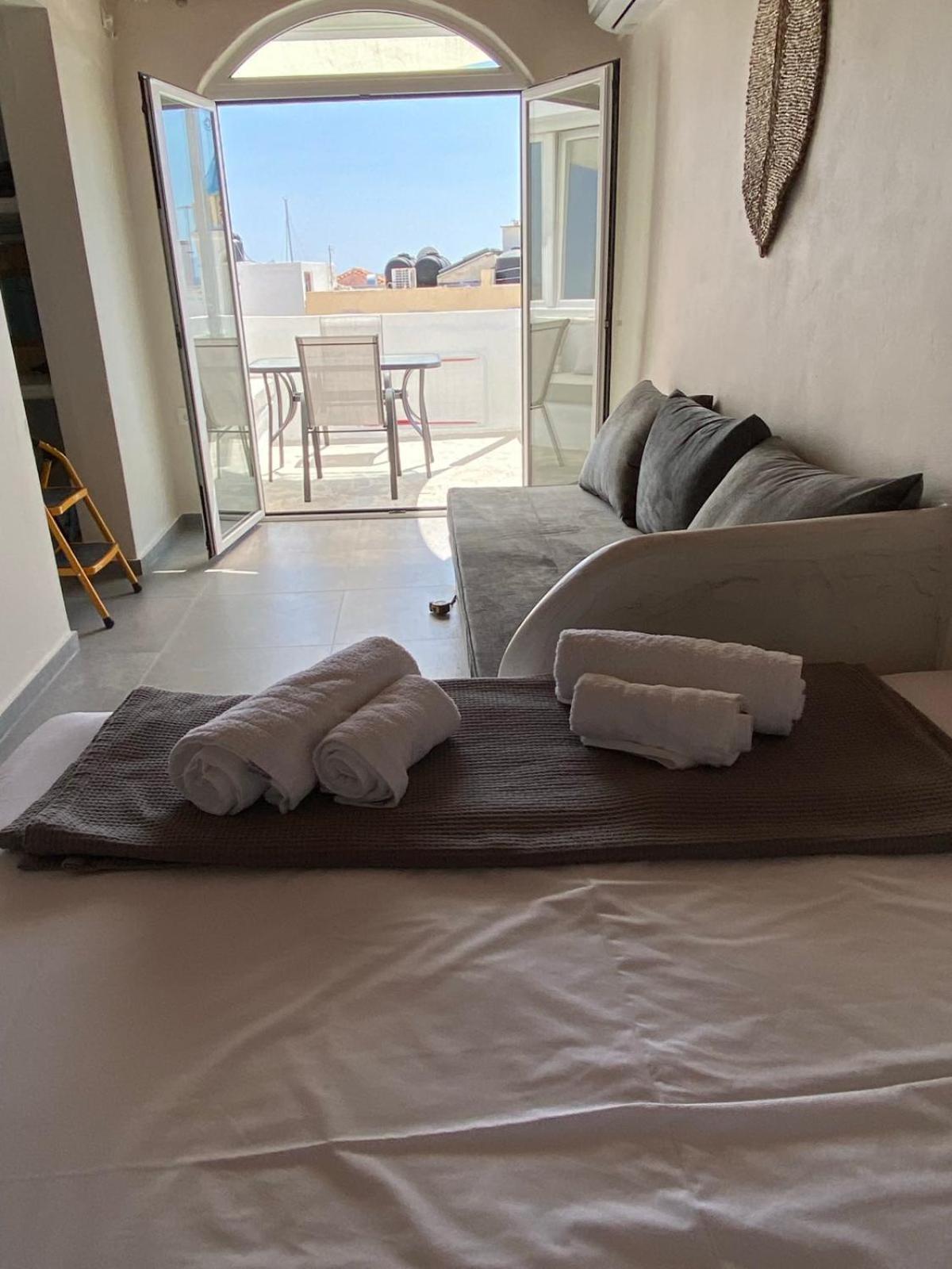 Iakovos' Luxury Penthouse Apartment